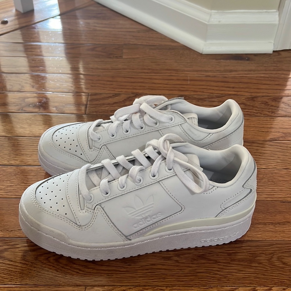 Adidas platform sneakers barley worn size 7
